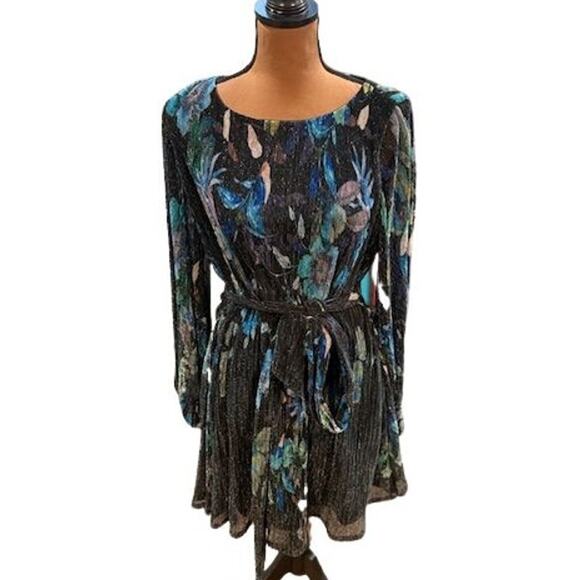 Dress the Population “Kirsi” Mini Dress with Sash Belt and Long Sleeves – Small - Picture 1 of 7